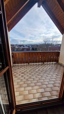 Gepflegte 2‑Zimmer Wohnung im 3. OG mit Balkon in Wertingen