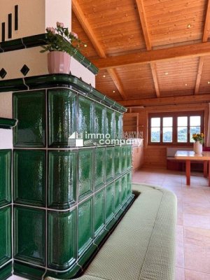 Preisreduktion!! Großzügiges Wohnhaus und Office, top gepflegt! In 9 Minuten am Attersee!