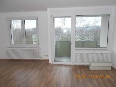 Familienfreundlich wohnen: 3 Zimmer | ca. 73,3 m² | 3. OG mit Balkon in Salzgitter-Fredenberg