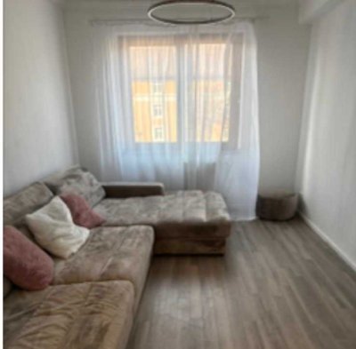 Exklusive, renovierte 3-Zimmer-Wohnung mit Balkon in Düsseldorf Derendorf