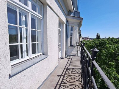 GRÜNBLICK, Schüttelstraße, 135 m2 Altbau mit 12 m2 Balkon/Loggia, 4 Zimmer, Wohnküche, 2 Bäder, Parketten, Fernblick, Prater-Cottage