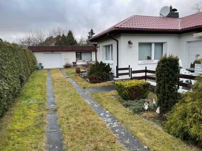 Bungalow mit großem Grundstück in Bohnsdorf
