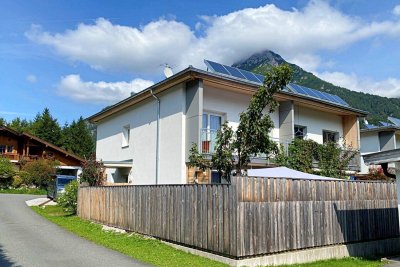 Ihr neues Familiendomizil - Moderne Doppelhaushälfte in sonniger und ruhiger Lage