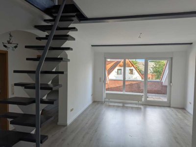 Wohnen auf zwei Etagen (4 Zimmer und Balkon) mit toller Aussicht