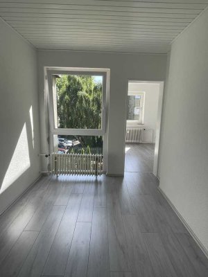 Helle, renovierte 3- Zimmer ETW mit Balkon ##Provisionsfrei##