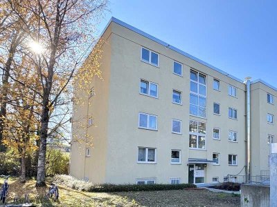 Gemütliches, freies 1 Zimmer Apartment (teilmöbliert) mit großem Balkon in Ottobrunn