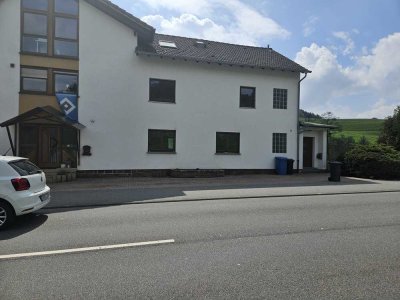 Doppelhaushälfte, Top modern,Whirlpool,Duschtempel,Billiardlounge,uvm