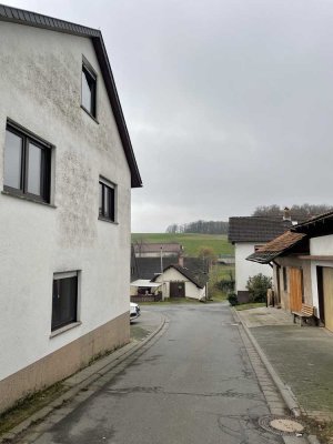 SANIERUNG Komplett erforderlich Sommerangebot on Top ca. 7300 Qm Wiese und Ackerfläche
