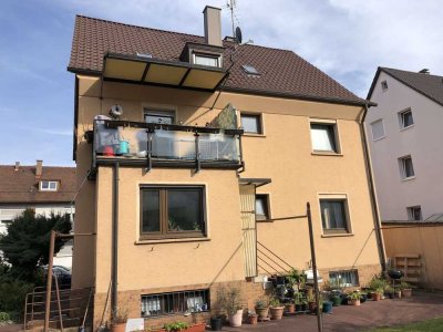 Sanierungsobjekt - Freistehendes 2-3-Familienhaus mit Entwicklungspotential, Garage & Garten.