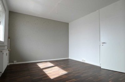 Halle neu erleben: Deine helle und moderne Wohlfühl-2-Raum-Wohnung