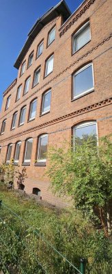 modernisierte möblierte 2-Zimmerwohnung Nähe Wasserstadt