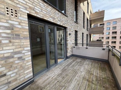 Pelikanviertel - helle 2‑Zimmer Wohnung im 4. OG mit Garage