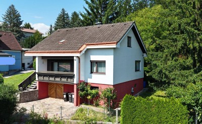 Einfamilienhaus mit Fernblick ins Grüne | Garage &amp; Carport-Stellplatz | Südwest-Terrasse mit Sonnenschutz | Absolute Ruhelage I Voll unterkellert