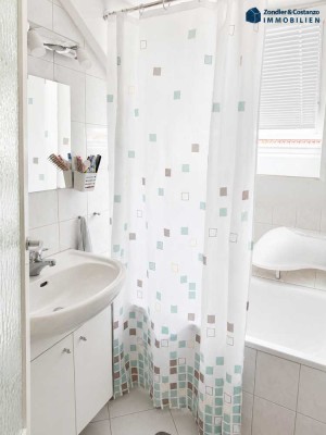 Gemütliche 3-Zi.-DG-Wohnung * 51 qm * TL-Bad * ruhige Wohnlage in S-Sillenbuch * vermietet *