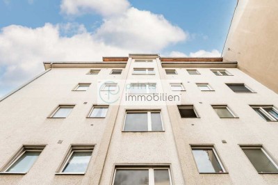 HELLE 2-ZIMMER-WOHNUNG MIT BALKON IN RUHIGER LAGE VON BERLIN-STEGLITZ – 2020 GRUNDSANIERT