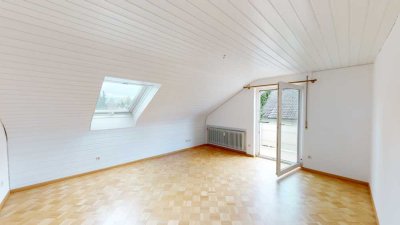 Lichtdurchflutete 3-Zi-DG-ETW mit ca. 94m² Wohn-/Nutzfl.. 2x  Balkon,  Gästezimmer, Garten + Garage
