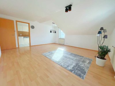 Rodgebiet: Grosszügige 3.5 Zimmer Maisonette Wohnung über den Dächern Pforzheims