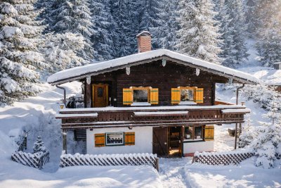 FREIZEITWOHNSITZ WIDMUNG CHARMANTES SKI-IN, SKI-OUT LANDHAUS