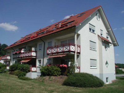 *Rentables Wohnungspaket: 10 Wohnungen, 11 Stellplätze, 4 Garagen in 08459 Neukirchen/Pleiße*