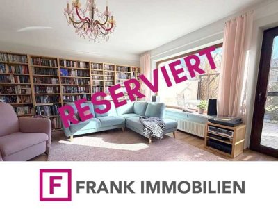 FRANK IMMOBILIEN - RESERVIERT - DHH mit kleinem Gartenidyll in Stadtrandlage