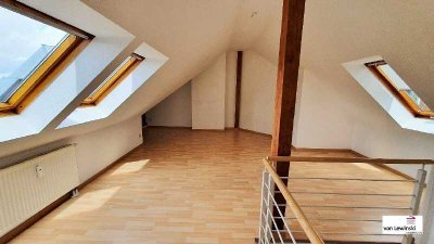 TRENDIGE SONNIGE MAISONETTE IM DACHGESCHOSS ...