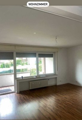 Exklusive, gepflegte 3-Raum-EG-Wohnung mit Balkon und Einbauküche in Wiesbaden