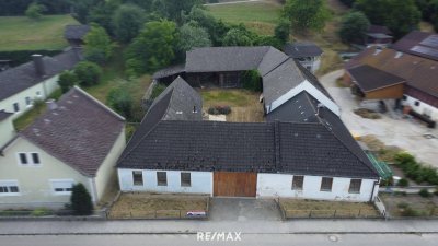 Bauernhaus auf großem Grund – Sanierungsobjekt mit Potenzial