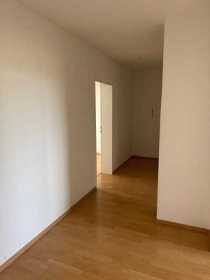 3 - Zimmer-Whg. mit Balkon in Eldagsen