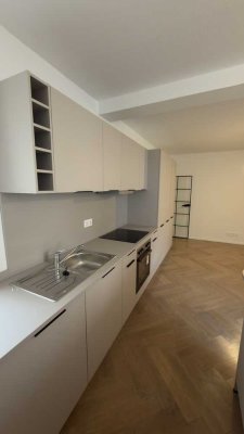 Kernsaniert - Erstbezug - 2 Zimmer