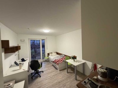 Helle 1-Zimmer Studentenwohnung, Augsburg Bismarckviertel, 1. OG