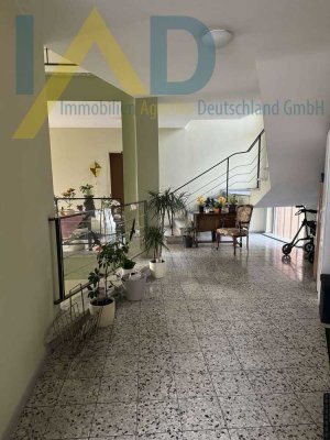 Helle und gepflegte 3,5-Zimmerwohnung im Mehrfamilienhaus mit Aufzug