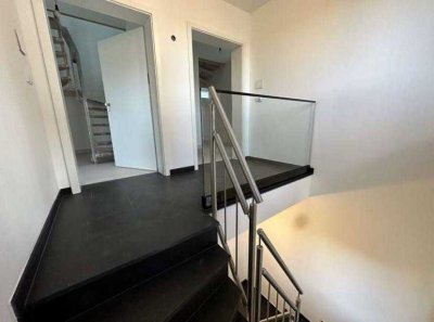 Helle Maisonette 3-Zimmer Wohnung in Augsburg Antonsiedlung