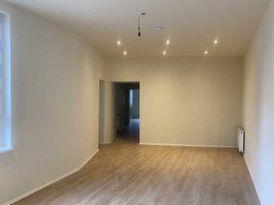 Modernisierte 3-Zimmer-EG Wohnung mit Stellplatz -Erstbezug