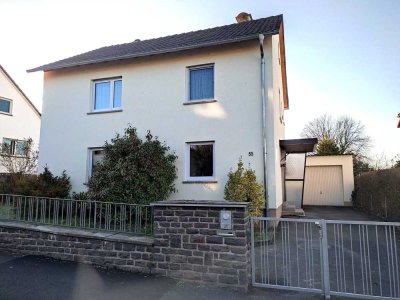 1 Zimmer 21,3qm in Berufstätigen-WG, Erstbezug nach Sanierung