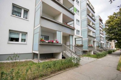 In der Herrichtung! 5 Räume, Maisonette Wohnung in ruhiger, schöner Lage.