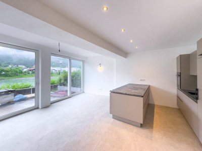 RENOVIERTE 2-ZIMMER-TERRASSENWOHNUNG MIT BLICK ZUR SALZACH