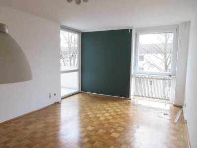 Helle Dreizimmer-Citywohnung mit Balkon