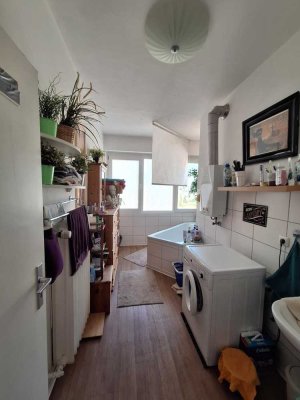 Schöne große 4ZKB Wohnung mit Garten ab 01.08.25