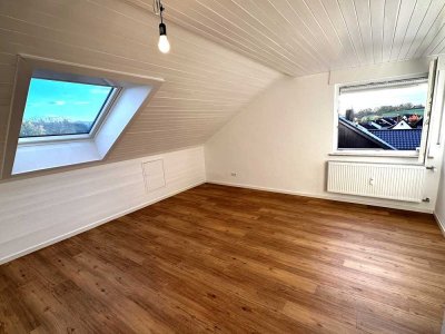 Schöne 3,5-Zimmer DG-Wohnung in Auenwald, top renoviert, inkl. EBK und Keller