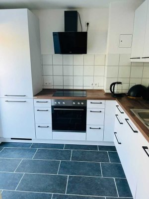 Vielseitiges Wohnen: 4-Zimmer-Wohnung in Mannheim-Seckenheim