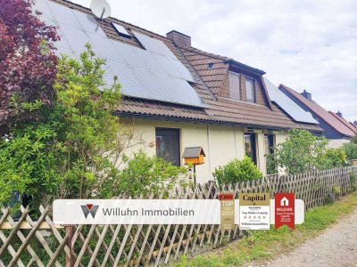Photovoltaik, Kamin, Pool, Sauna & Doppelgarage – alles vereint in einem großzügigen Einfamilienhaus