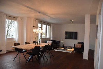 Exklusive, vollständig renovierte 4-Zimmer-Wohnung mit Balkon und Einbauküche - Münchener Altstadt