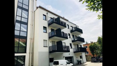 Wunderschönes mit Musterring-Möbel möblierte 1-Zimmer-Whg.; Balkon; Frauenland; ideal für Studenten