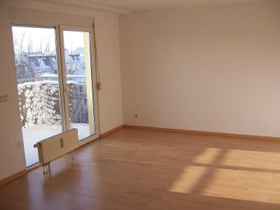Maisonette-Wohnung mit Balkon und Dachterrasse