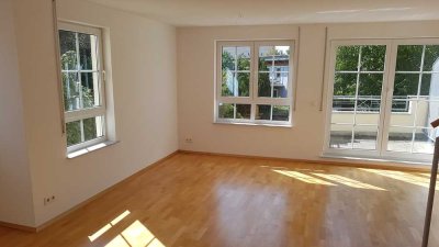 Moderne, lichtdurchflutete 3-Zimmer-Maisonette-Wohnung zum Wohlfühlen