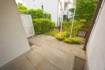 Johannis ! Schöne 2-ZW, 53 m², Terrasse mit kleinem Garten im EG, TG-Stellplatz