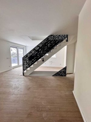 Modernes Einfamilienhaus mit Photovoltaik, E-Auto-Anschluss, Terrasse & Gründach - 160 m²