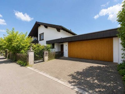 Kapitalanlage / spätere Eigennutzung: gepflegtes Mehrfamilienhaus mit 3 Einheiten mit schönem Garten