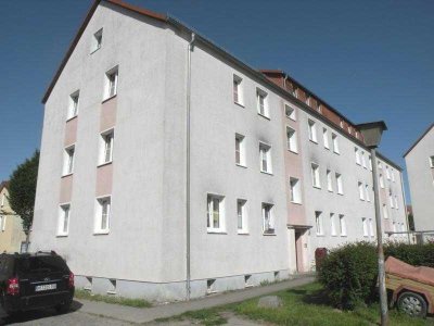 Gemütliche kleine 2- Zimmer- Wohnung im Ergeschoss