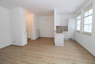 Ansprechende 2,5-Zimmer-Wohnung, Stadtmitte Ebingen, EBK, Tiefgarage